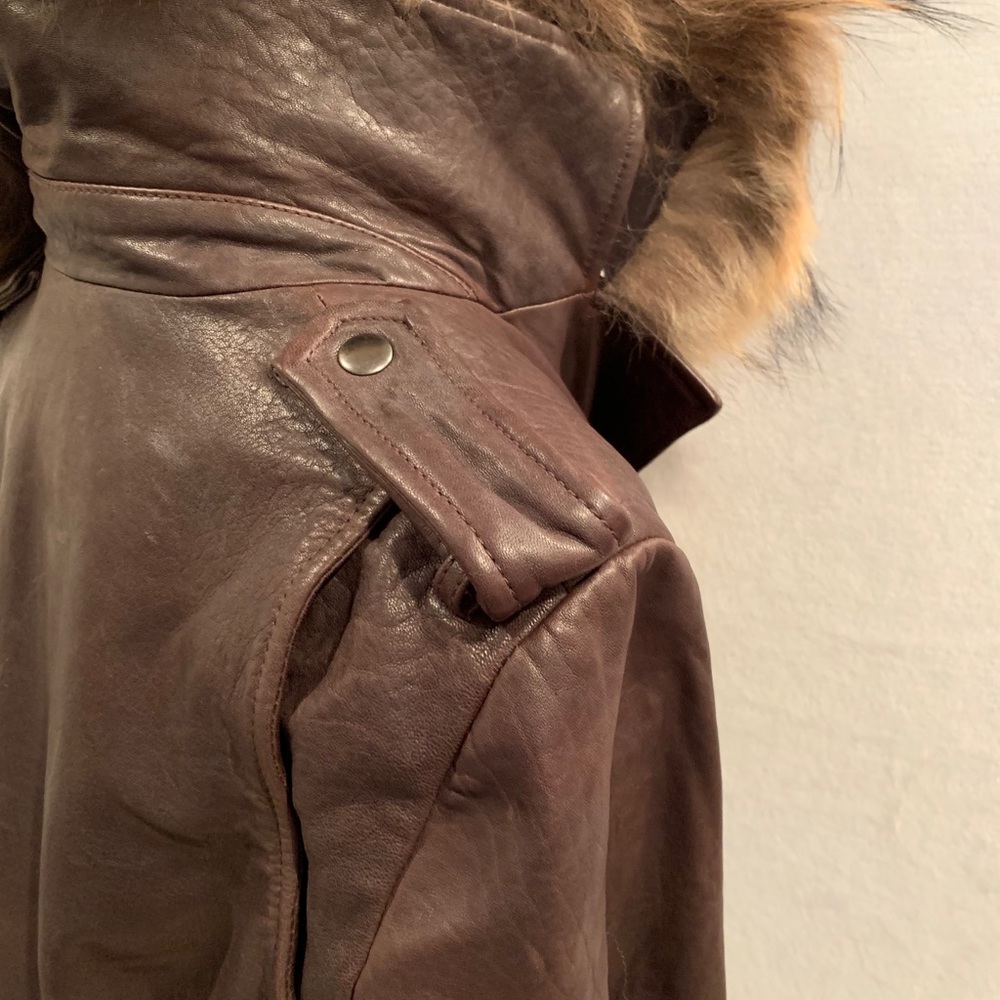 Jacket, leather, NWT, leather moto jacket. Removable fur collar - Picture 9 of 15